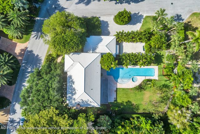 495 N Lake Way, Palm Beach