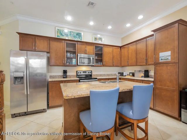 5 of 30 - 3673 Historic Lane, West Palm Beach, FL