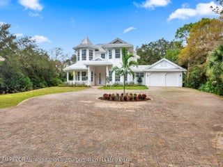 Photo of Listing #26-198