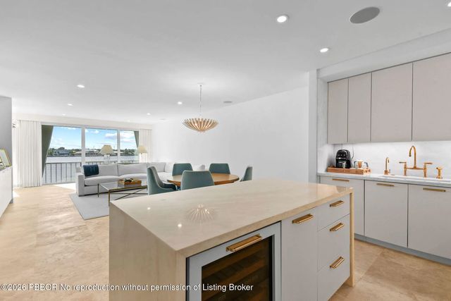 2180 Ibis Isle 12, Palm Beach