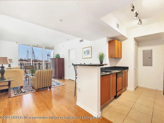 2 of 34 - 1551 N Flagler Drive 903, West Palm Beach, FL