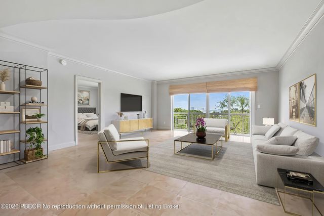 2 of 8 - 250 Bradley Place 606, Palm Beach, FL