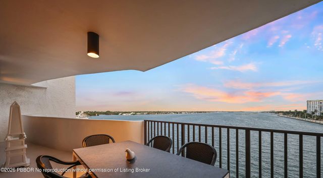 4 of 19 - 1200 S Flagler Drive 705, West Palm Beach, FL