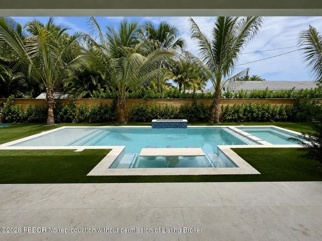 3 of 11 - 6316 S Olive Avenue, West Palm Beach, FL