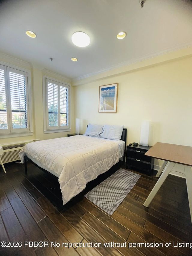 3 of 6 - 235 Sunrise Avenue 2262, Palm Beach, FL