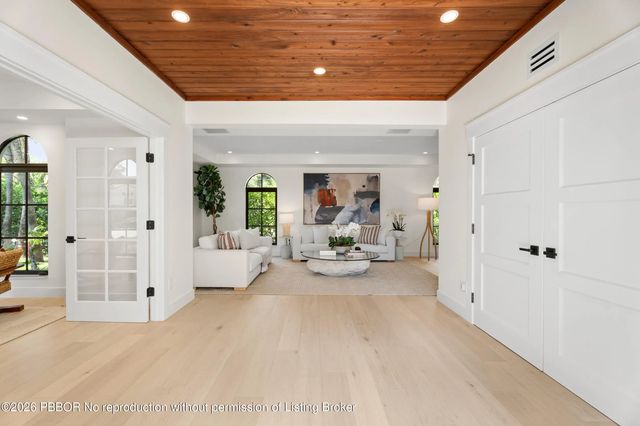 5 of 59 - 257 E Lakewood Road, West Palm Beach, FL
