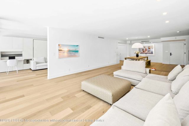 2784 S Ocean Boulevard 203n, Palm Beach