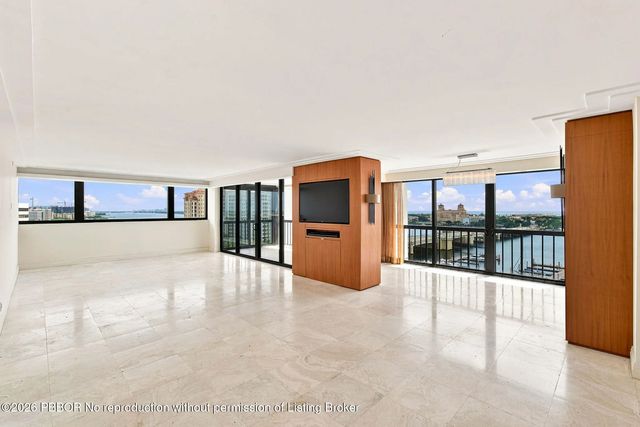 3 of 40 - 400 N Flagler Drive 1701, West Palm Beach, FL