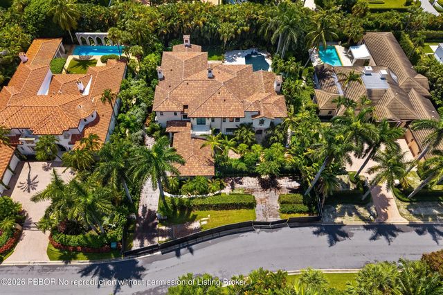 236 Via Las Brisas, Palm Beach