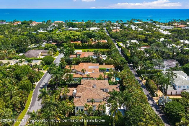 4 of 5 - 236 Via Las Brisas, Palm Beach, FL