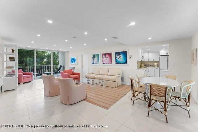 5 of 40 - 2774 S Ocean Boulevard 409, Palm Beach, FL