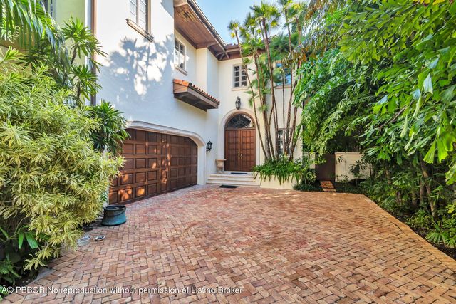 2 of 44 - 446 Brazilian Avenue, Palm Beach, FL