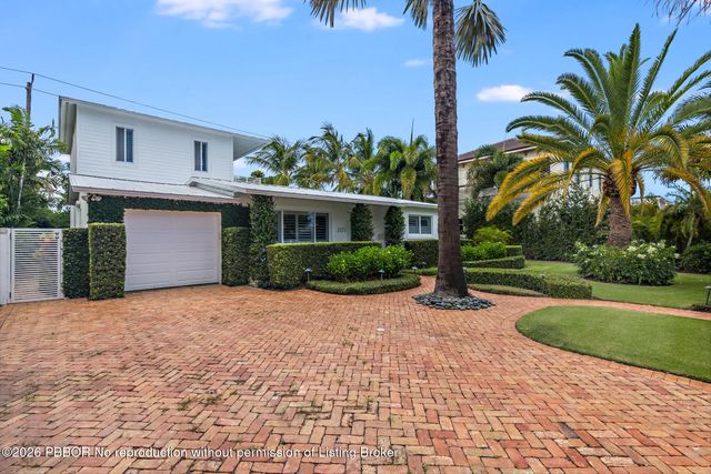 2 of 28 - 203 Arlington Road, West Palm Beach, FL