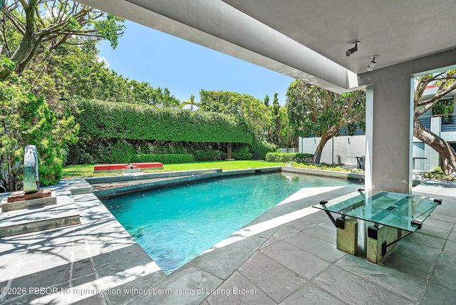 4 of 22 - 1496 N Lake Way, Palm Beach, FL