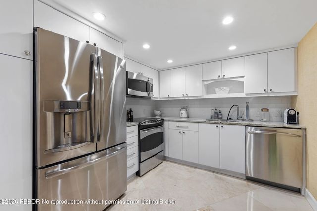 5 of 15 - 100 Sunrise Avenue 225, Palm Beach, FL