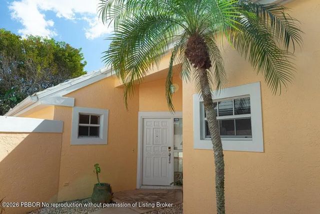 3 of 28 - 1100 Lytham Court, West Palm Beach, FL