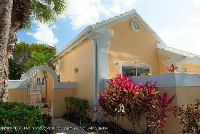 4 of 28 - 1100 Lytham Court, West Palm Beach, FL
