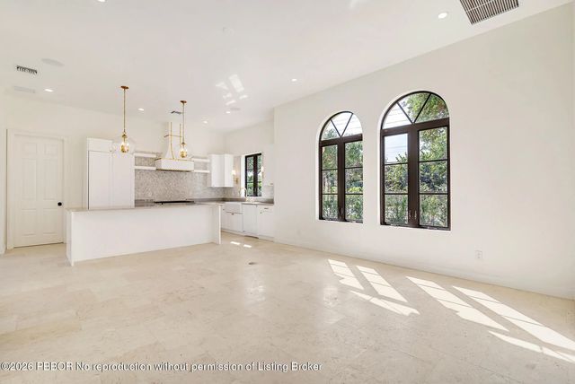 4 of 53 - 270 Palmetto Lane, West Palm Beach, FL