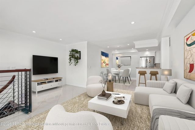 3 of 19 - 350 S Ocean Boulevard 204, Palm Beach, FL