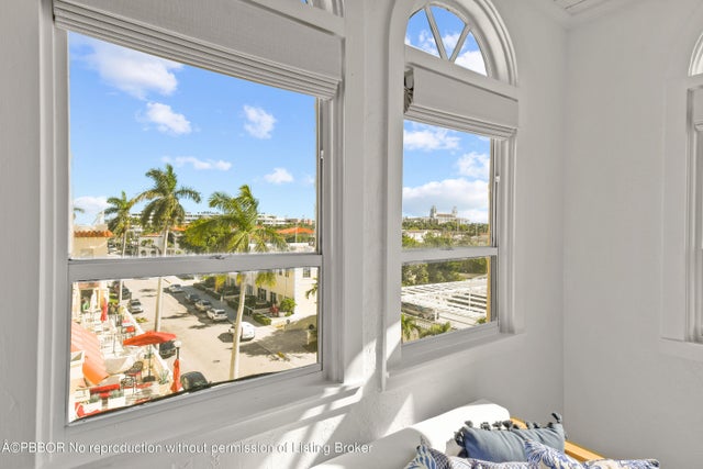 5 of 27 - 235 Sunrise Avenue #ph6, Palm Beach, FL