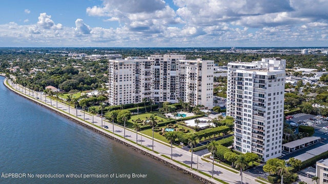 1 of 29 - 1801 S Flagler Drive #306, West Palm Beach, FL