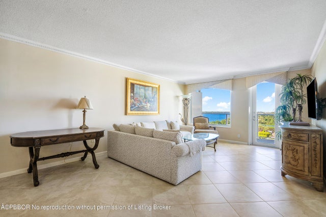1 of 43 - 3450 S Ocean Boulevard #625, Palm Beach, FL