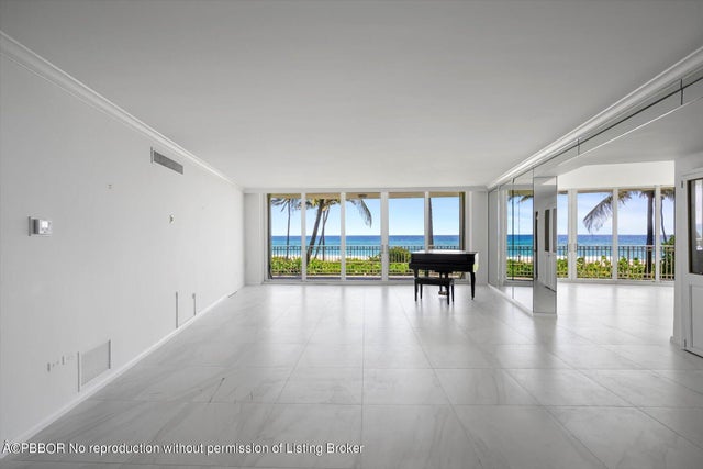 4 of 39 - 100 Royal Palm Way #a2, Palm Beach, FL