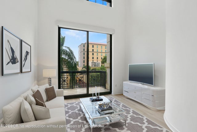 2 of 33 - 801 S Olive Avenue #211, West Palm Beach, FL