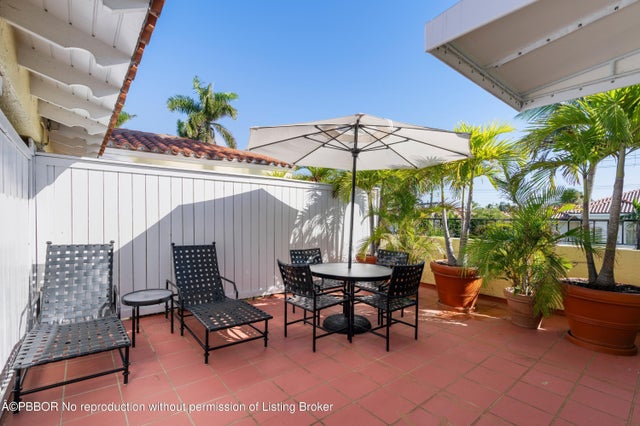 3 of 19 - 301 Australian Avenue #303, Palm Beach, FL