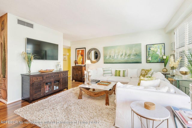 5 of 61 - 3475 S Ocean Boulevard #315, Palm Beach, FL