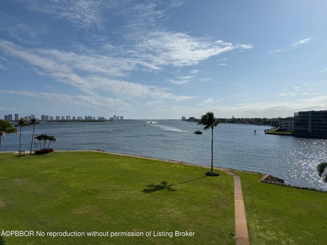 1 of 25 - 115 Lakeshore Drive #448, North Palm Beach, FL