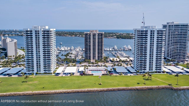 2 of 25 - 115 Lakeshore Drive #448, North Palm Beach, FL