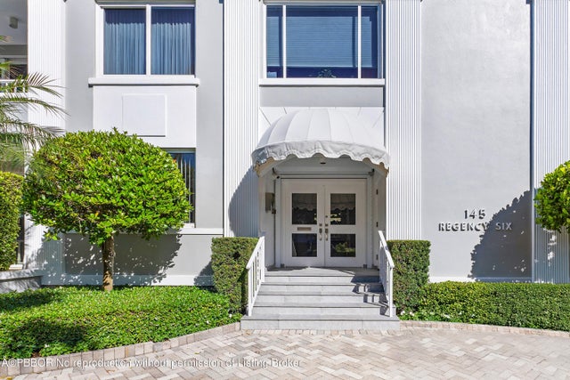 1 of 13 - 145 Peruvian Avenue #101, Palm Beach, FL