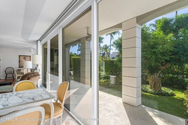 4 of 13 - 145 Peruvian Avenue #101, Palm Beach, FL