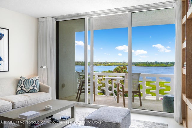 4 of 38 - 2760 S Ocean Boulevard #417, Palm Beach, FL