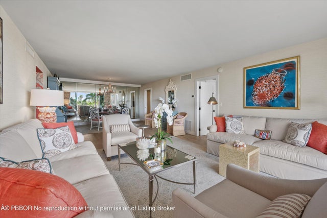 3 of 15 - 227 Australian Avenue #4c, Palm Beach, FL