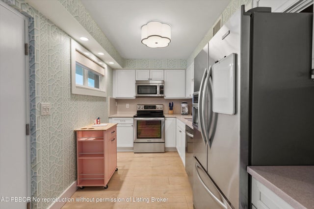 5 of 15 - 227 Australian Avenue #4c, Palm Beach, FL