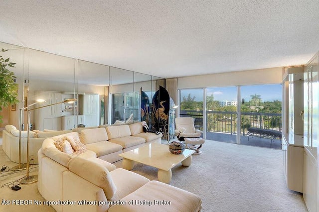 3 of 13 - 2600 N Flagler Drive #512, West Palm Beach, FL