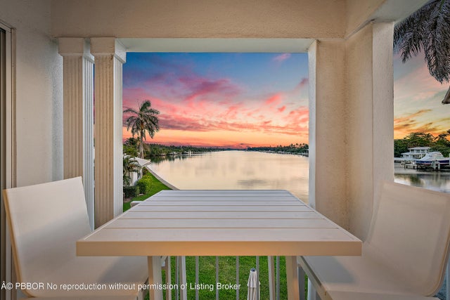 2 of 35 - 209 Evans Lane, Manalapan, FL