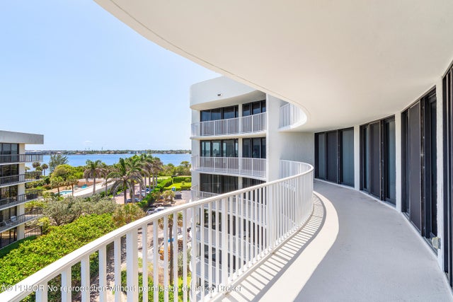 5 of 40 - 3360 S Ocean Boulevard #5fii, Palm Beach, FL