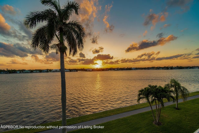 5 of 43 - 2160 Ibis Isle Road #9, Palm Beach, FL