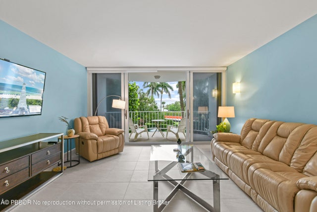 5 of 46 - 2295 S Ocean Boulevard #215, Palm Beach, FL