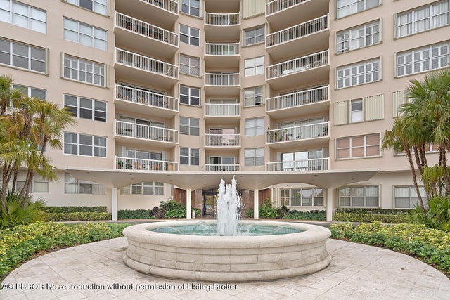 2 of 13 - 2600 N Flagler Drive #211, West Palm Beach, FL