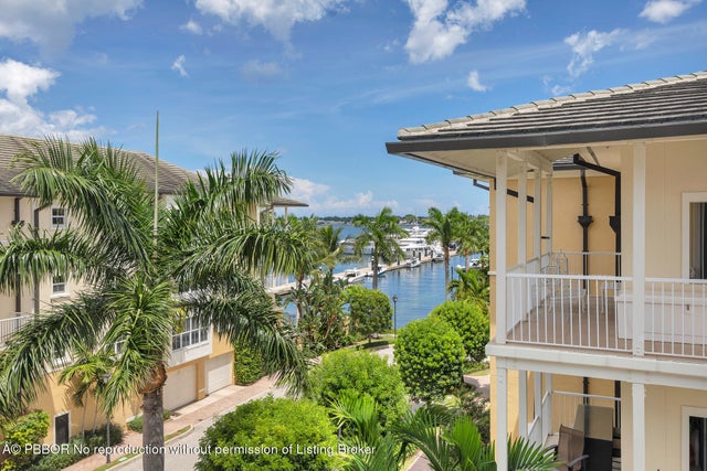 1 of 48 - 3940 N Flagler Drive #401, West Palm Beach, FL