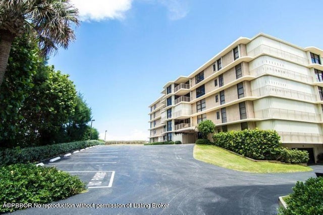4 of 40 - 3200 S Ocean Boulevard #d101, Palm Beach, FL