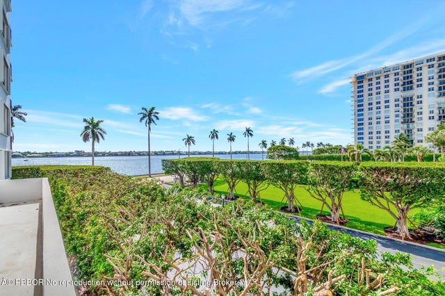 3 of 30 - 1701 S Flagler Drive #203, West Palm Beach, FL