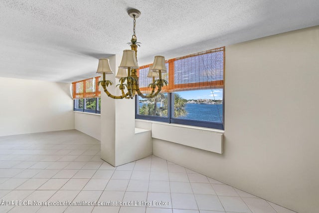 4 of 11 - 1501 S Flagler Drive #3d, West Palm Beach, FL