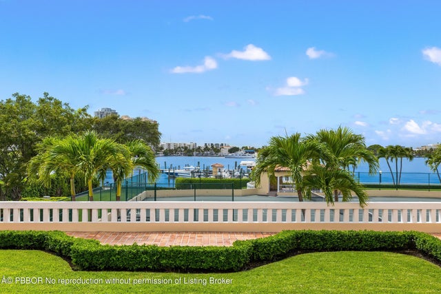 5 of 33 - 150 Bradley Place #112, Palm Beach, FL