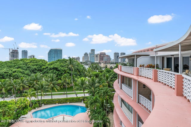 2 of 16 - 315 S Lake Drive #phc, Palm Beach, FL