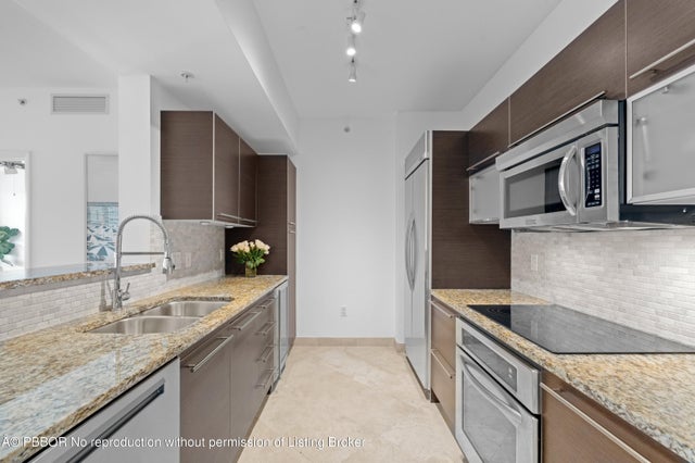 5 of 34 - 550 Okeechobee Boulevard #509, West Palm Beach, FL